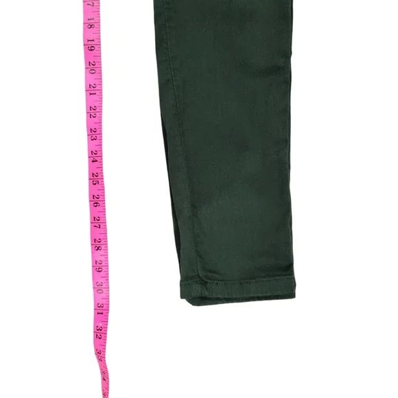 Green Fashion Nova - Picture 11 of 11